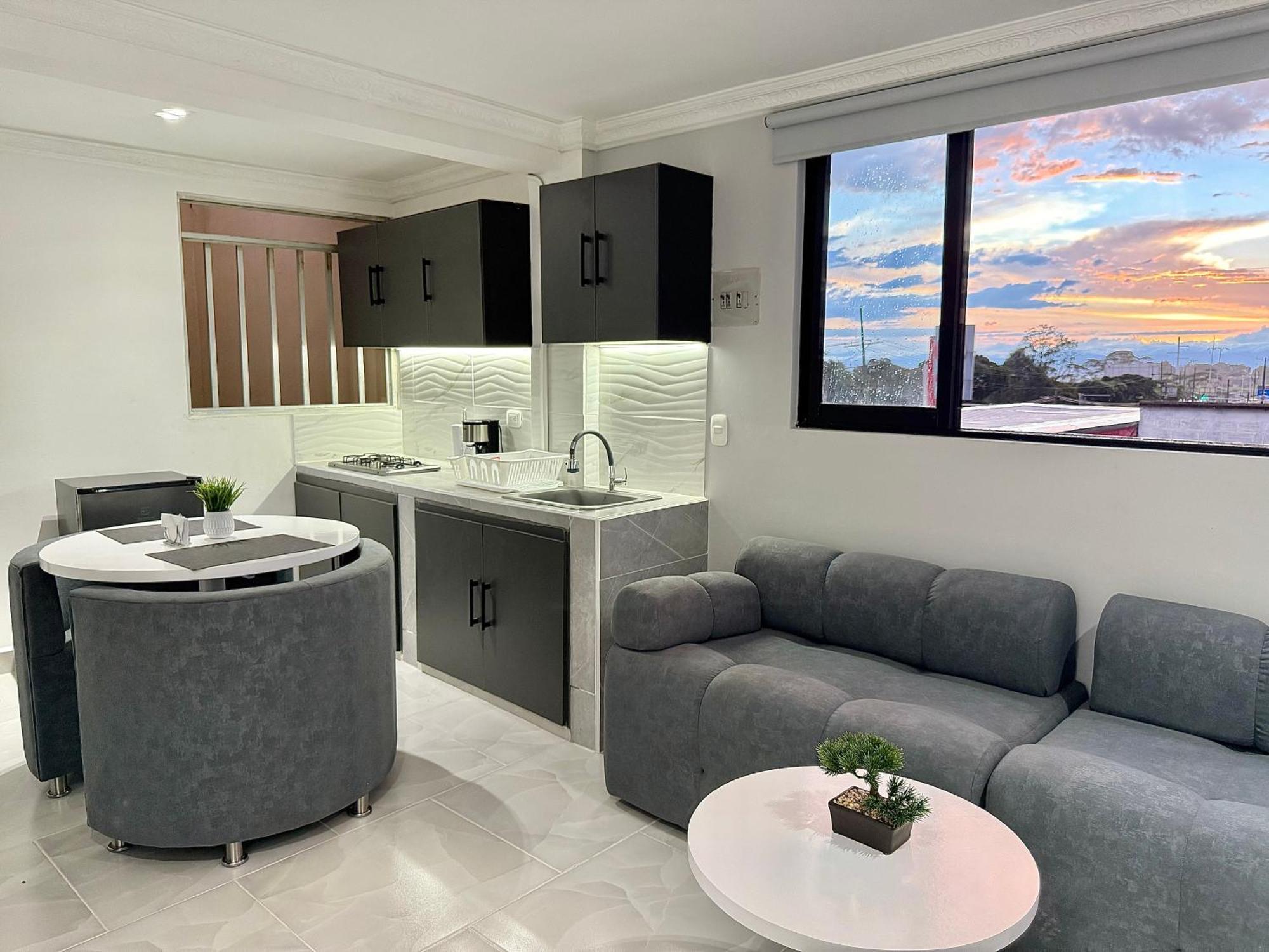 Loft Host Partner Cerca Al Aeropuerto,Expofuturo Y Ukumari Apartment เปเรย์รา ภายนอก รูปภาพ